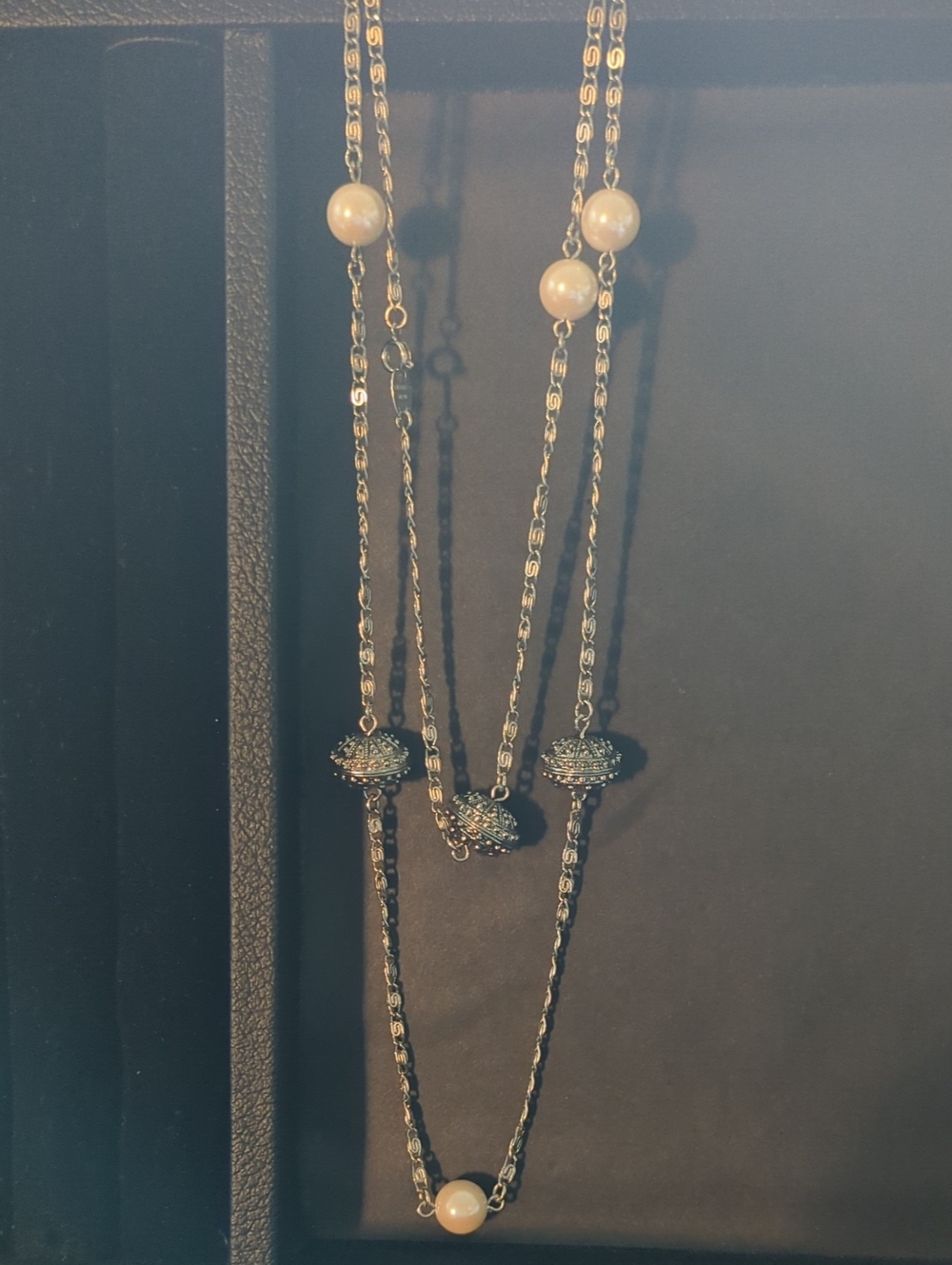 Pearl Station Necklace - Elegant Women's Jewelry